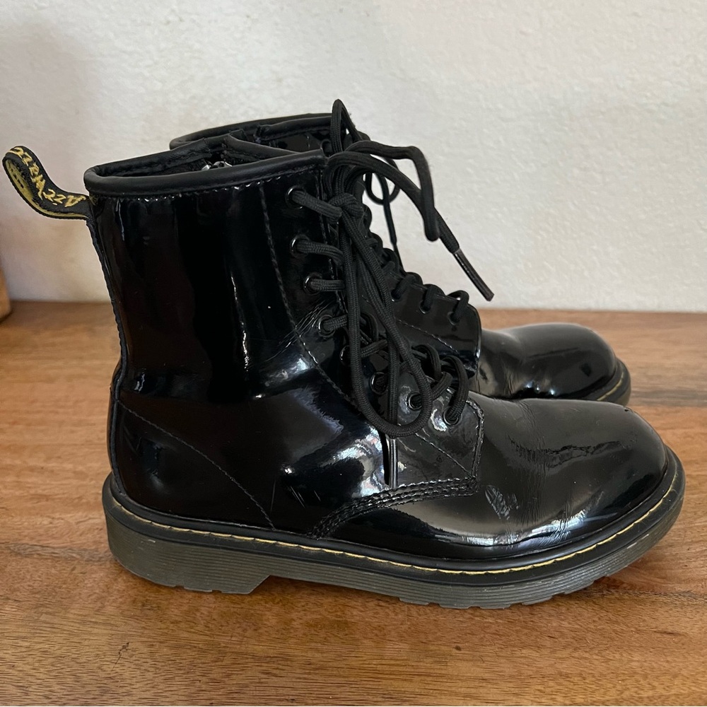 Dr. Martens DELANEY Black Patent  Lace Up Boots Size 6